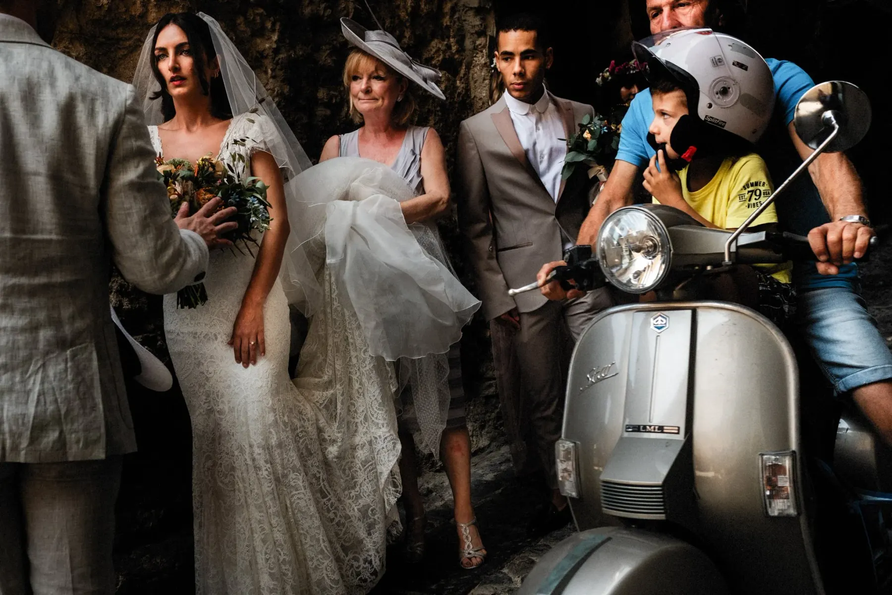 Brides, documentary wedding photography by Edoardo Morina, 14 of 14