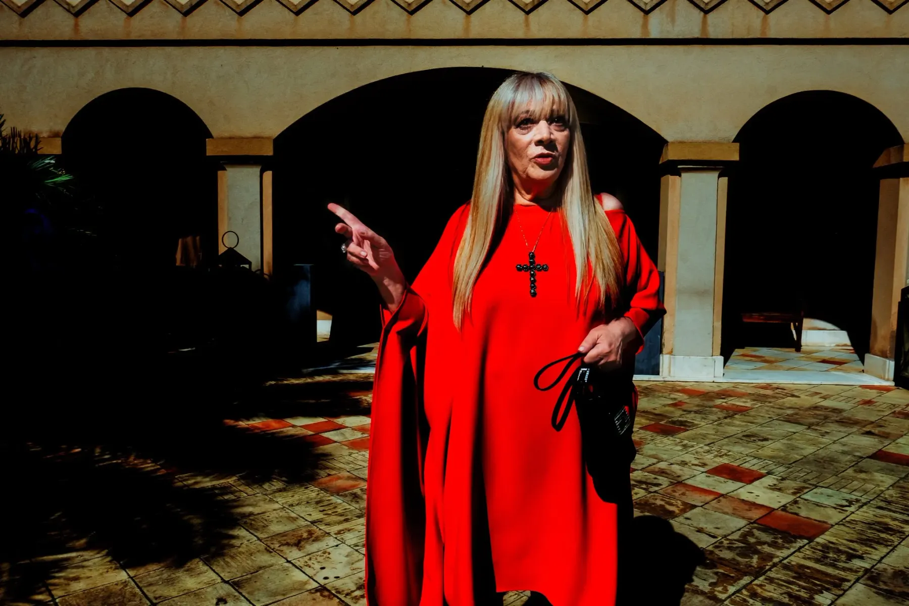 Churches, documentary wedding photography by Edoardo Morina, 5 of 11