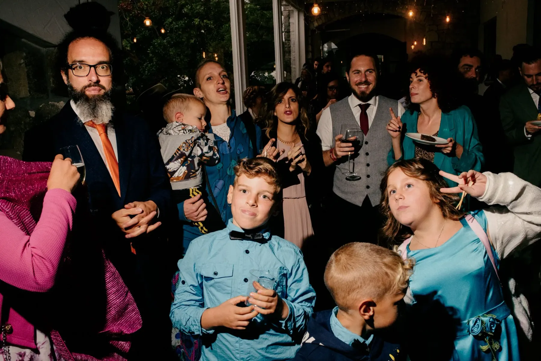 Dancing Crowds, documentary wedding photography by Edoardo Morina, 3 of 7