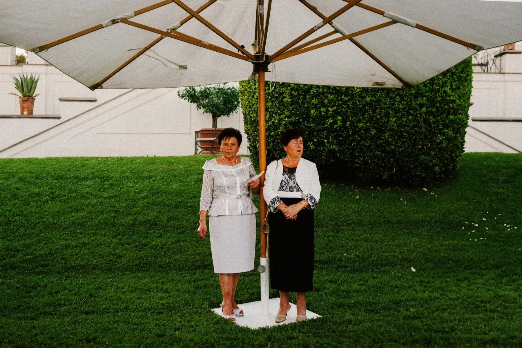 Duets, documentary wedding photography by Edoardo Morina, 7 of 8