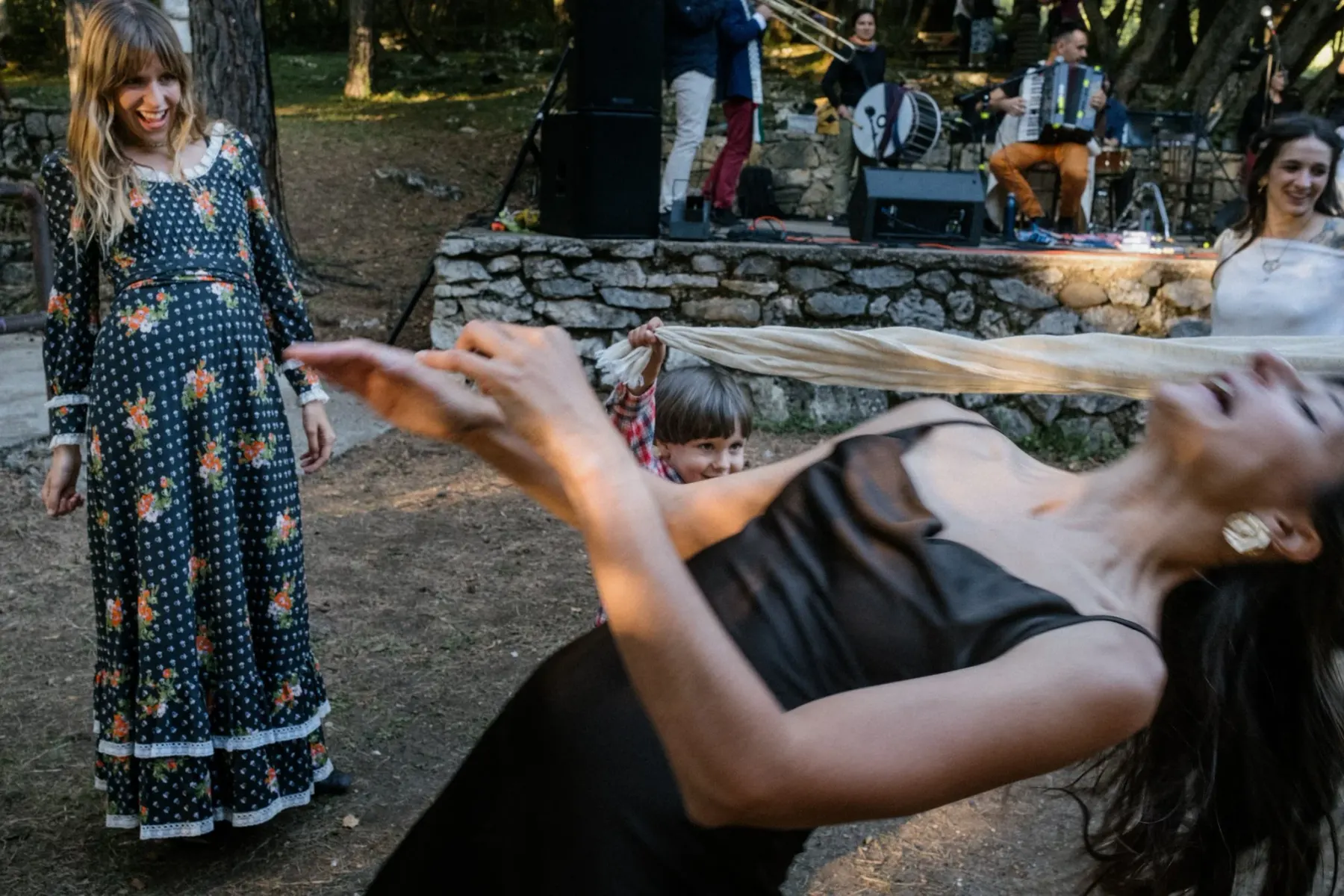 MICHELE + ANISIA wedding, Pannone, Trentino, photographed by Edoardo Morina and Giovanni Cocco, 75 of 89