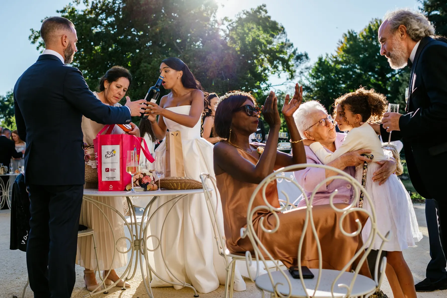 MATTEO + SARAH wedding, Bordeaux, France, photographed by Edoardo Morina and Giovanni Cocco, 25 of 58