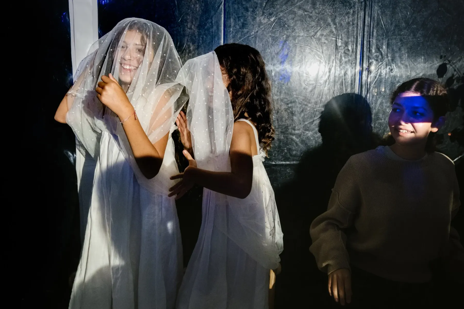 MATTEO + SARAH wedding, Bordeaux, France, photographed by Edoardo Morina and Giovanni Cocco, 56 of 58