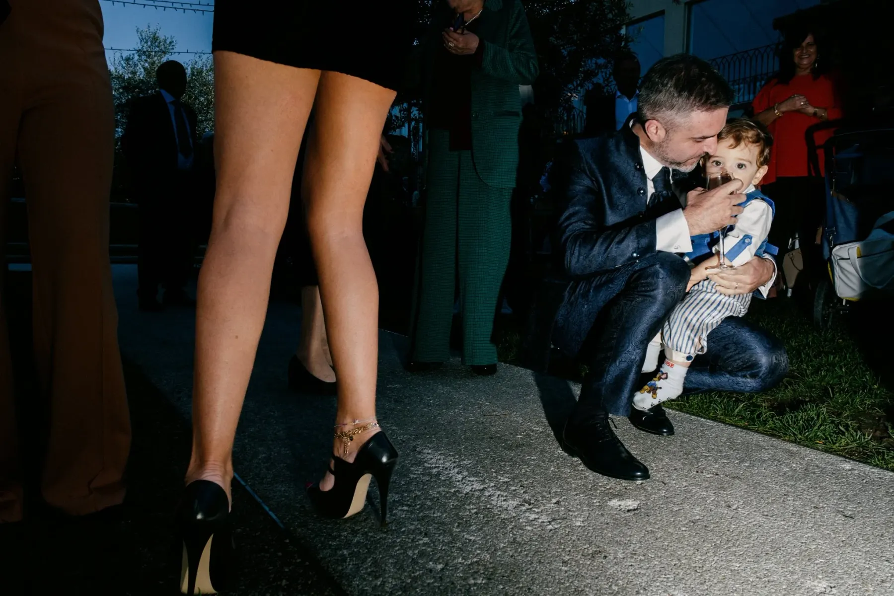 SNAPS, documentary wedding photography by Edoardo Morina, 1 of 6